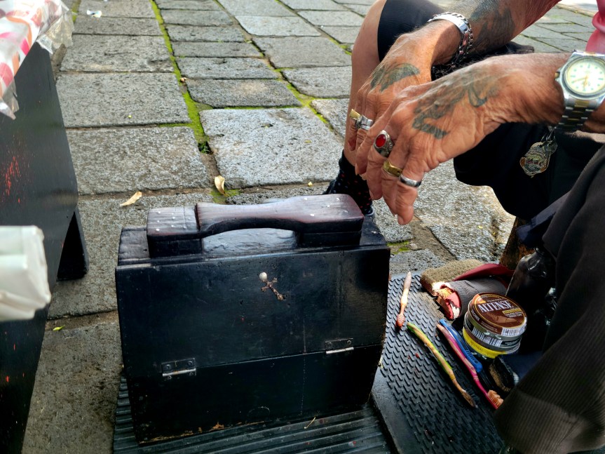 Los últimos limpia botas de&nbsp;Alajuela