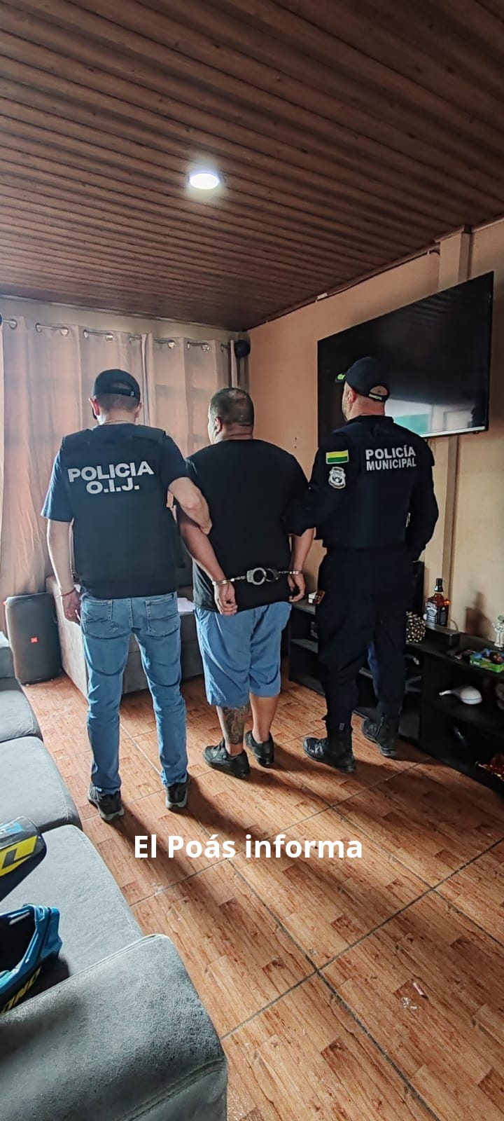 Cae banda dedicada al robo de vehículos por comprar&nbsp;empanadas