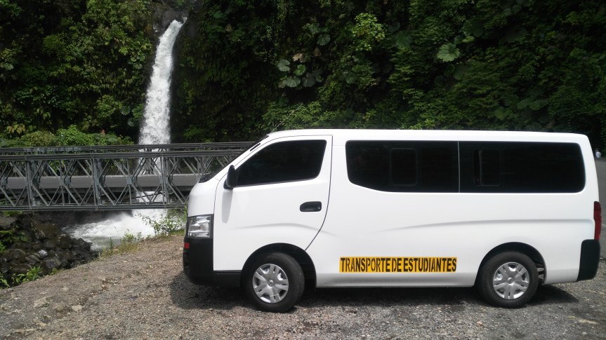 ARESEP define tarifas para transporte estudiantil&nbsp;2026