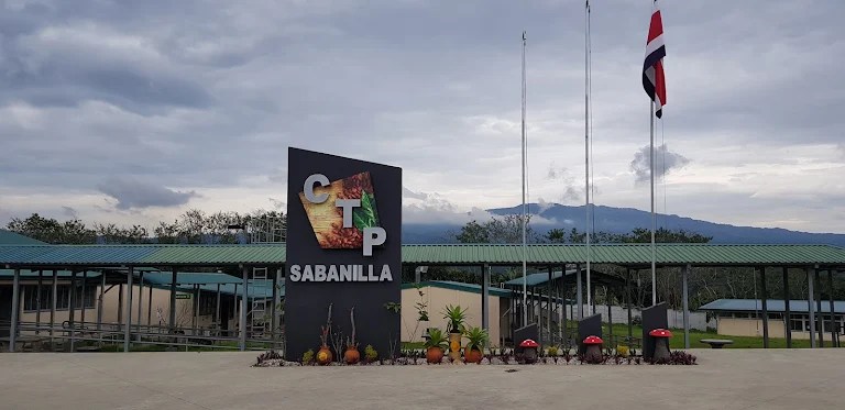 MEP desestima apelación contra directora del C.T.P de&nbsp;Sabanilla